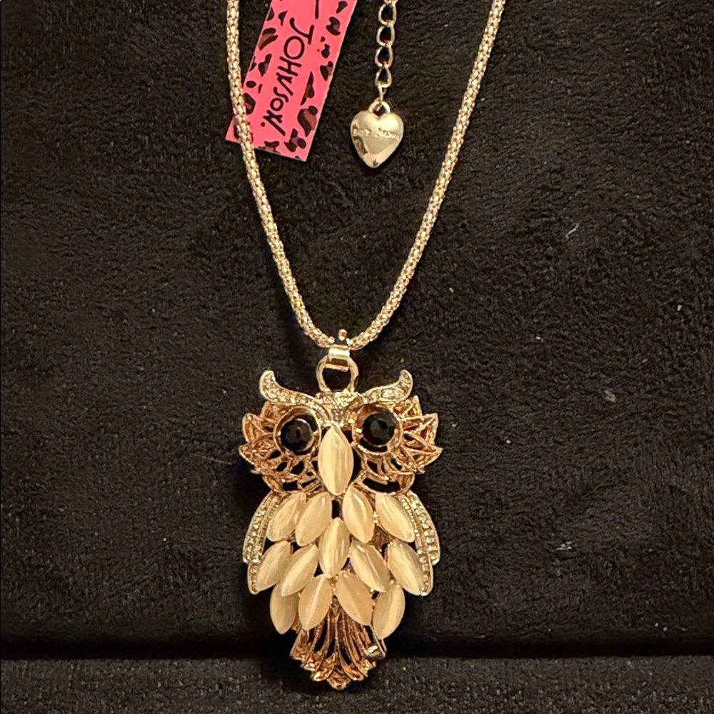 Gold Owl Pendant Necklace